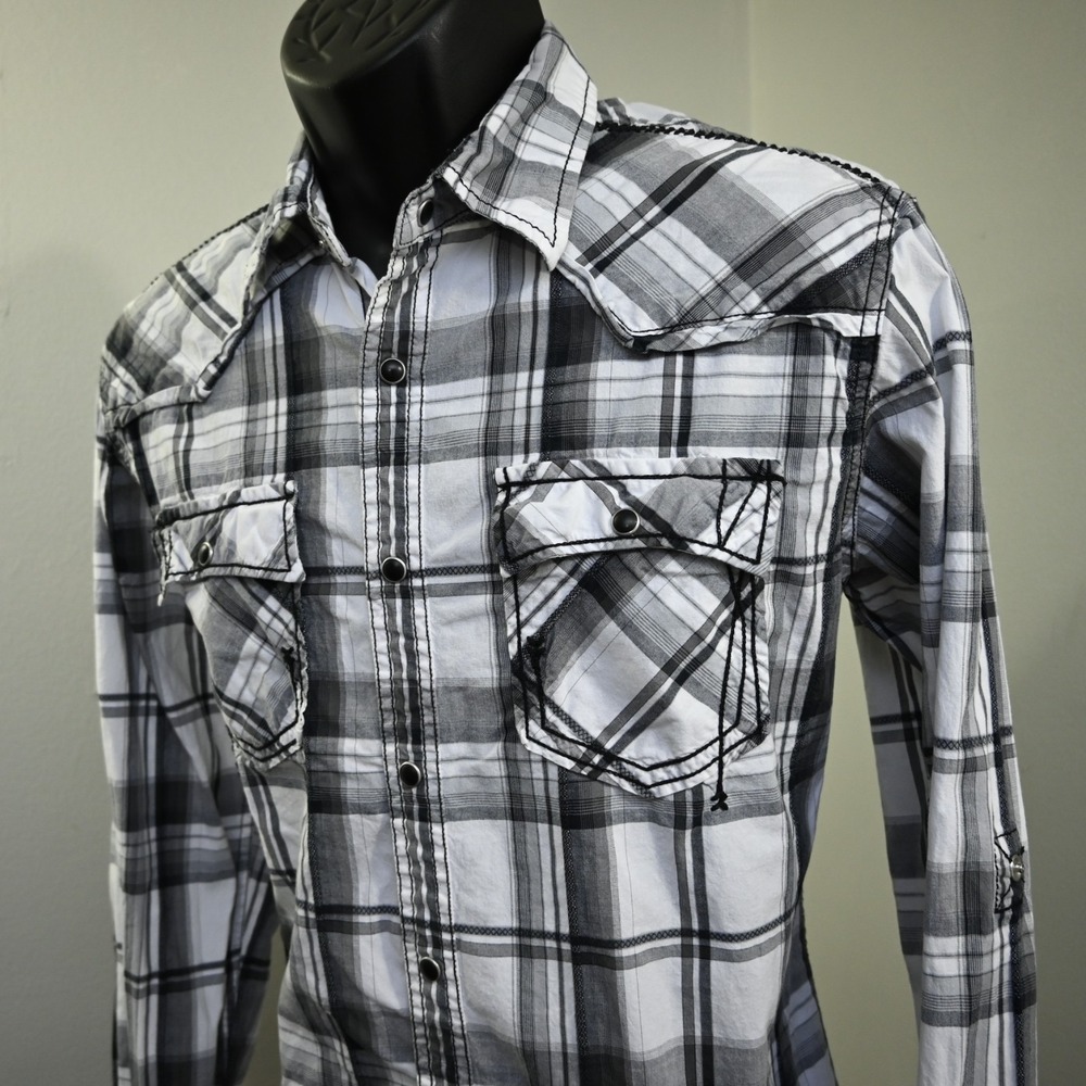 BKE Western Pearls Snaps Shirt Men Medium Plaid Athletic Fit Stretch Long Sleeve